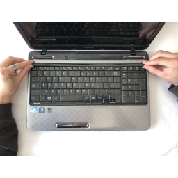 Замена клавиатуры Toshiba Satellite L755-S5244